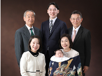 世田谷喜多見狛江のお宮参りの家族写真