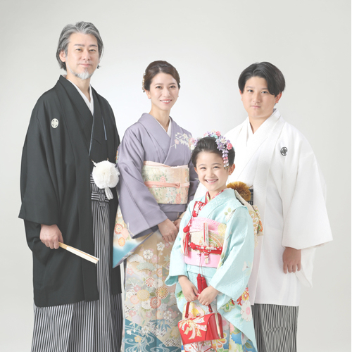 七五三7歳正絹着物レンタル　家族水色 　世田谷区喜多見狛江